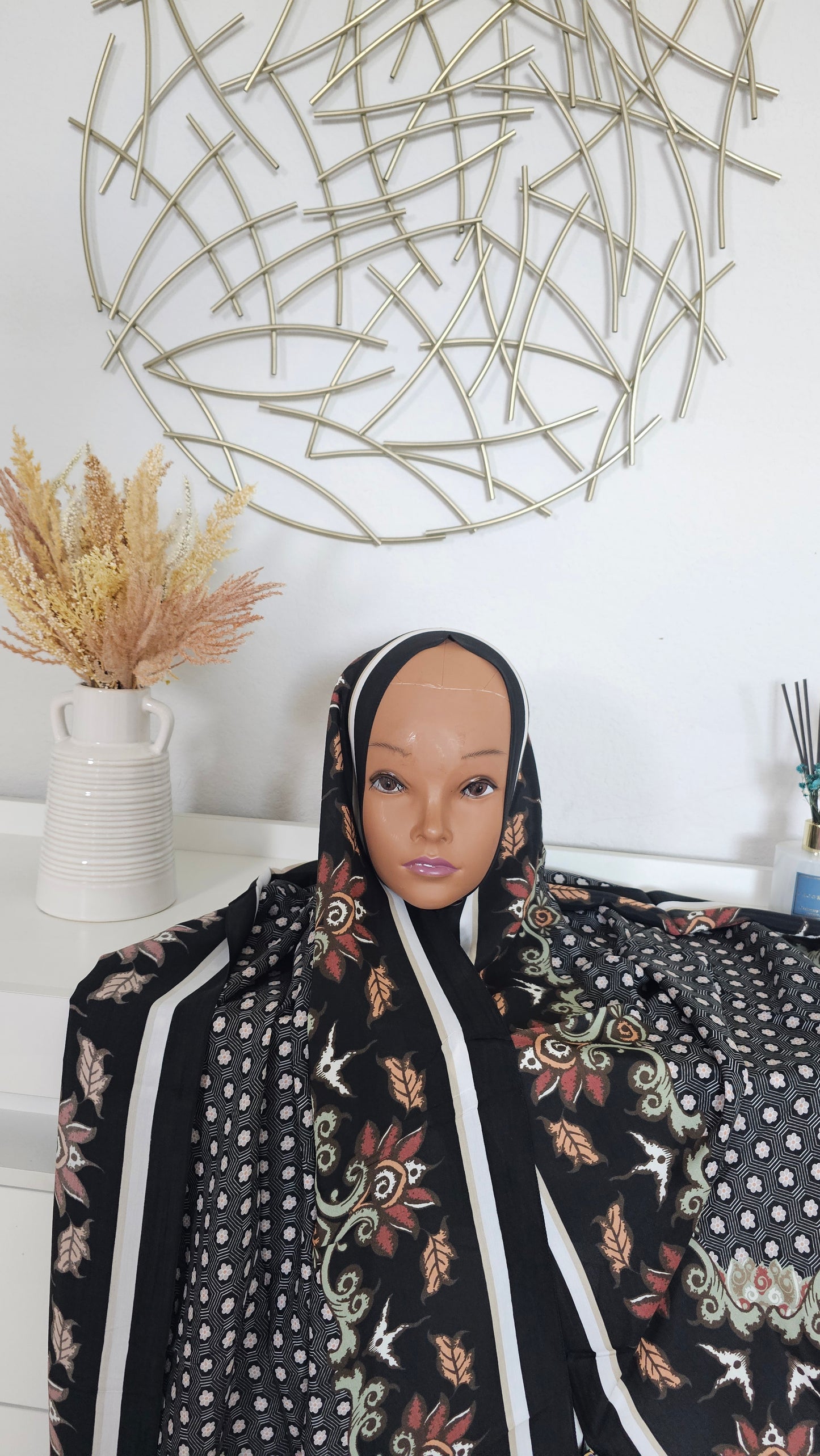 Noir Elegance Floral Hijab