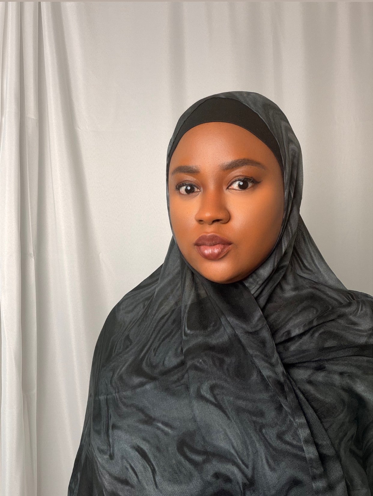 Midnight Marble Luxe Modal Hijab