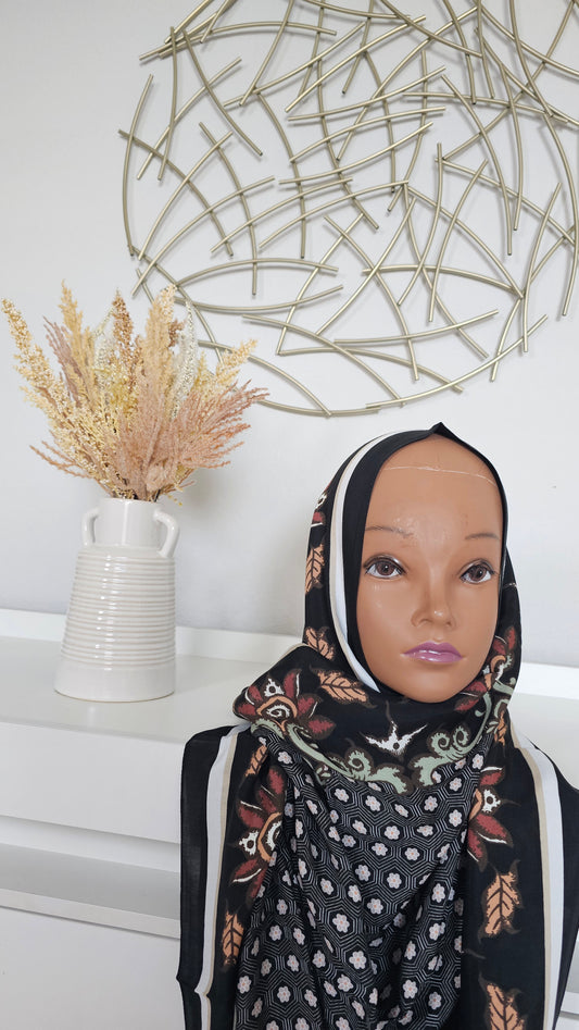 Noir Elegance Floral Hijab